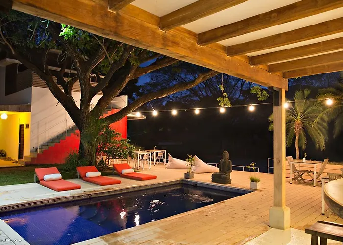 15 Bed & Breakfast Tamarindo